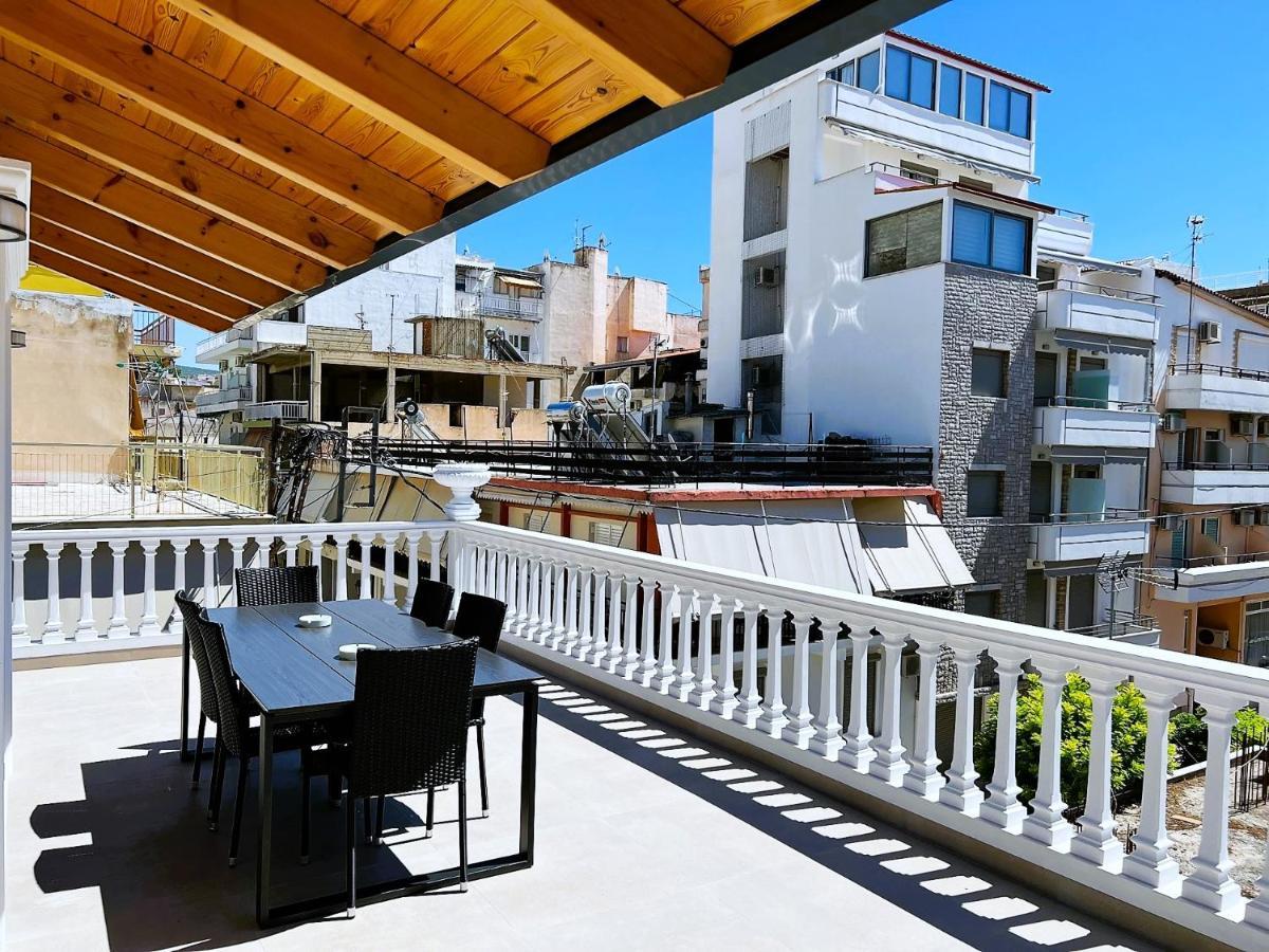Kontis' Deluxe Furnished Apartment Lutráki Kültér fotó
